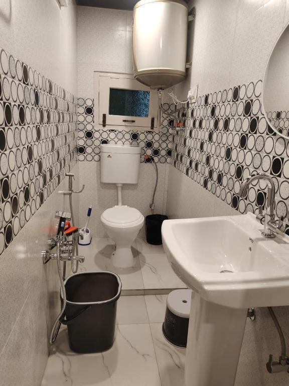Farsal Villa Srīnagar Екстериор снимка