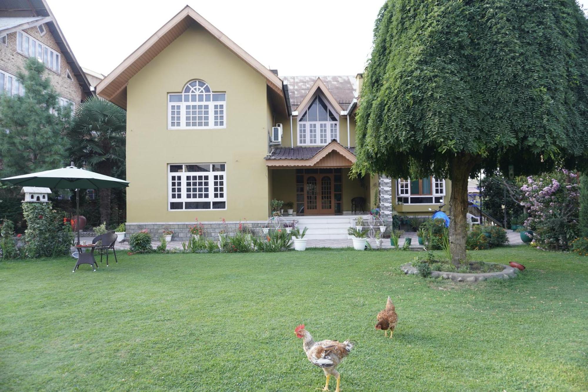 Farsal Villa Srīnagar Екстериор снимка
